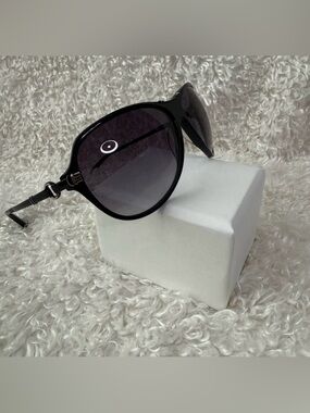 Ann Taylor Black Sunglasses